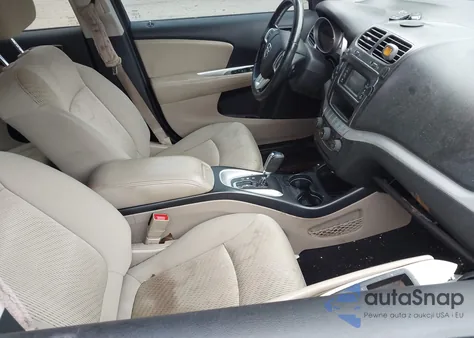 2015 Dodge Journey Sxt z USA, uszkodzony, nr VIN 3C4PDCBB0FT547753